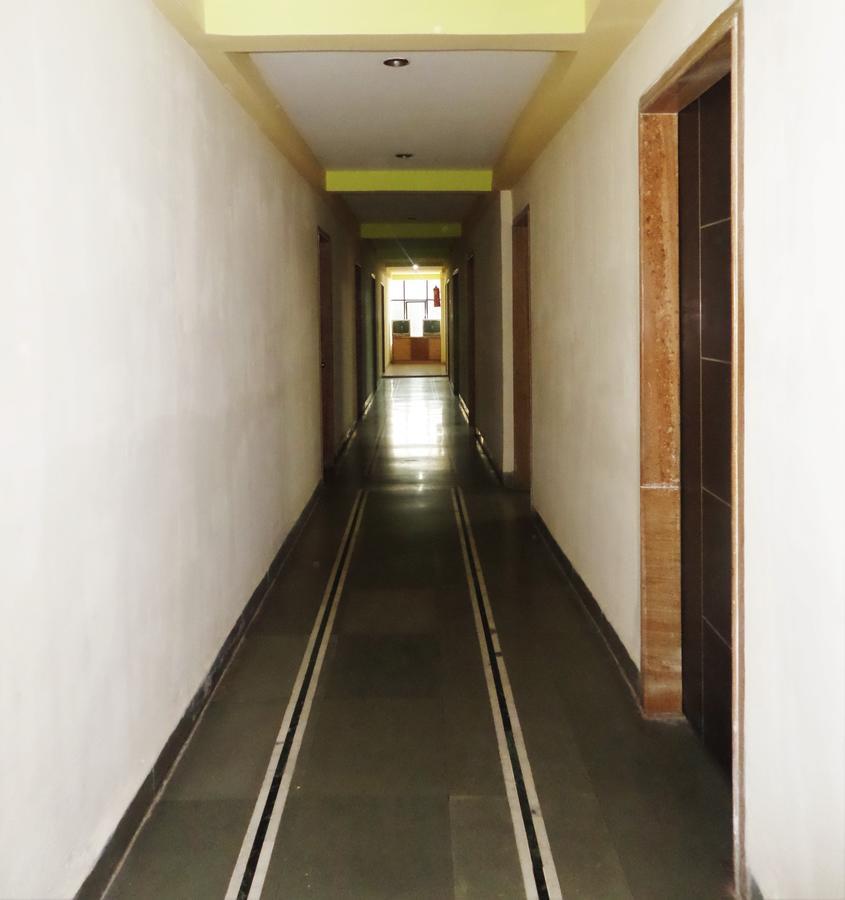 Ashtavinayak Residency Hotel Пюн Екстериор снимка